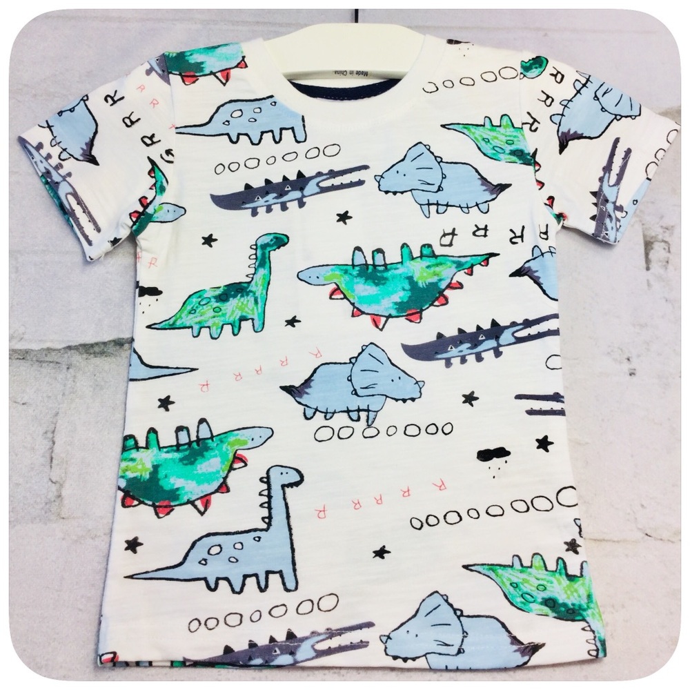 🚫SOLD🚫🦖RAAA!!!🦕 DINOSAURS TEE